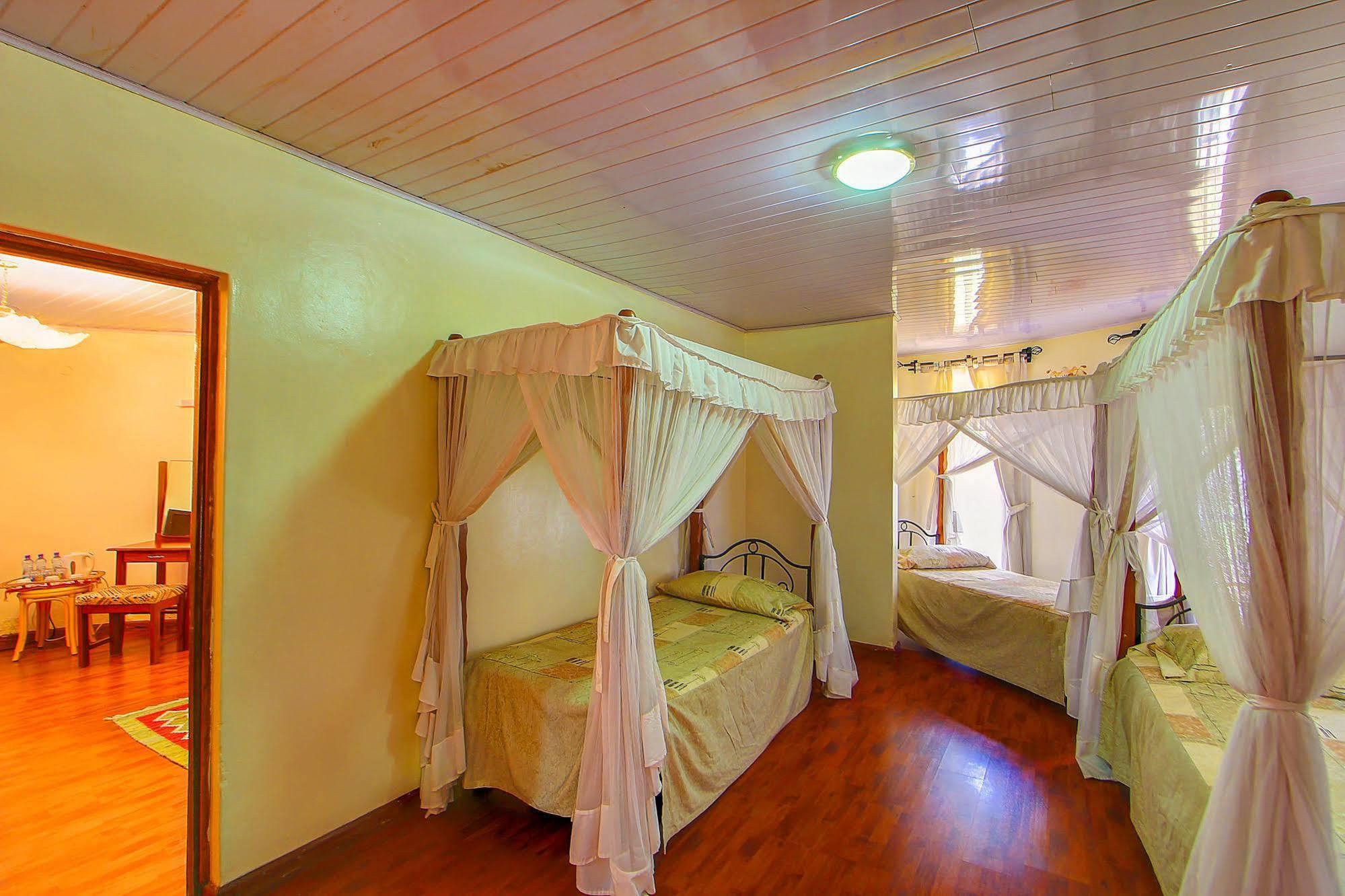 Poa Place Resort & Hotel - Where Nature Meets Comfort Eldoret Ngoại thất bức ảnh