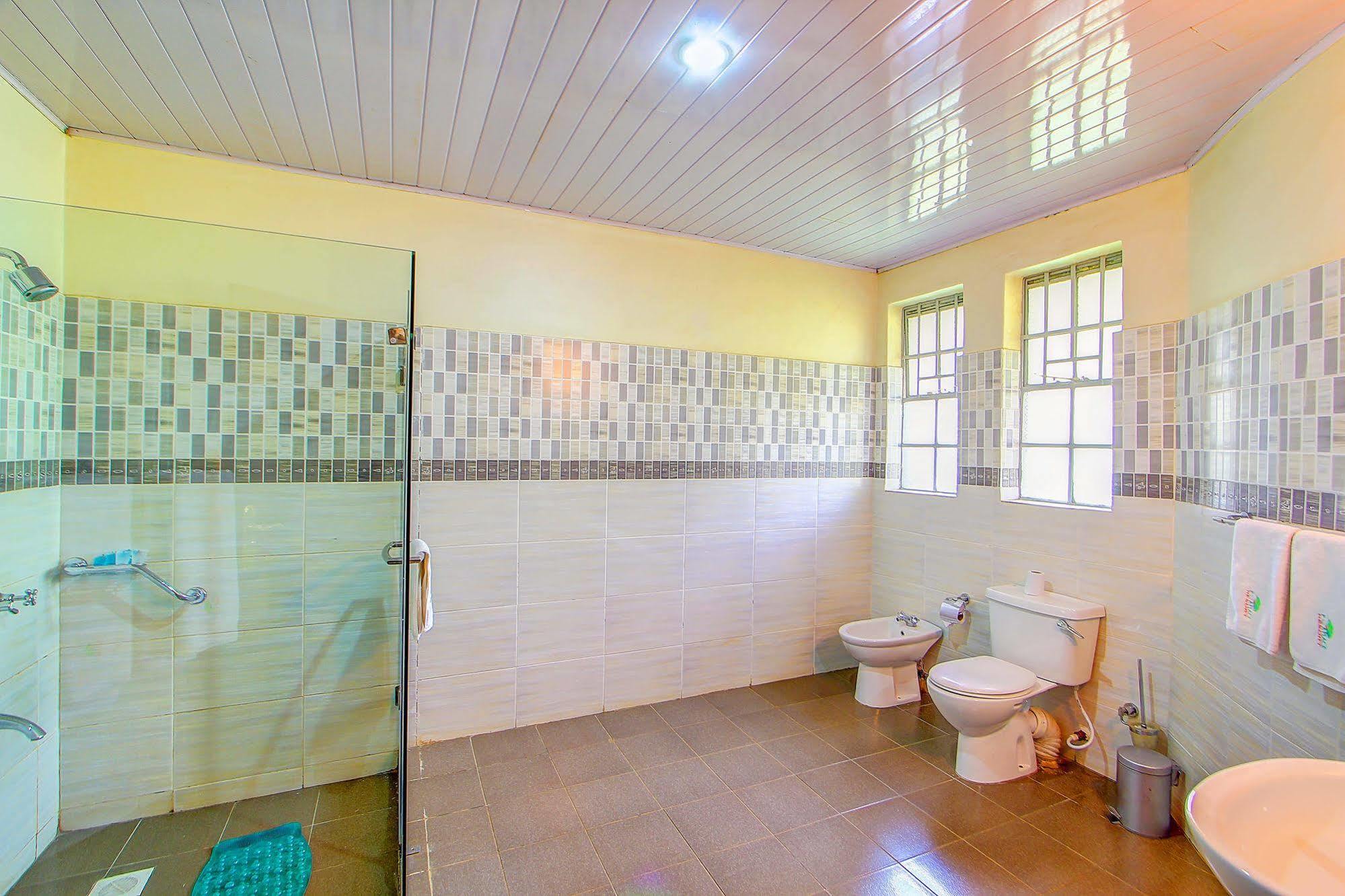 Poa Place Resort & Hotel - Where Nature Meets Comfort Eldoret Ngoại thất bức ảnh